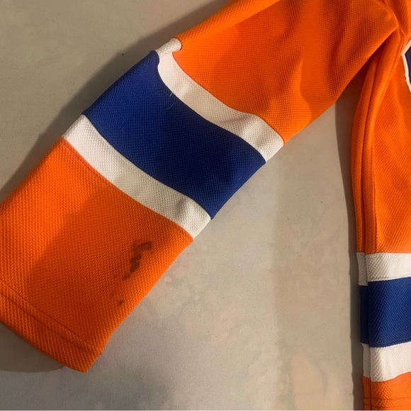 Men’s Small Edmonton Oilers Connor McDavid Orange Home Jersey - Picture 4 of 6